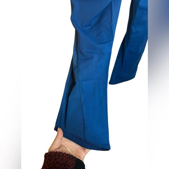 Lululemon Blue Body Con Crop Leggings - Picture 4 of 5